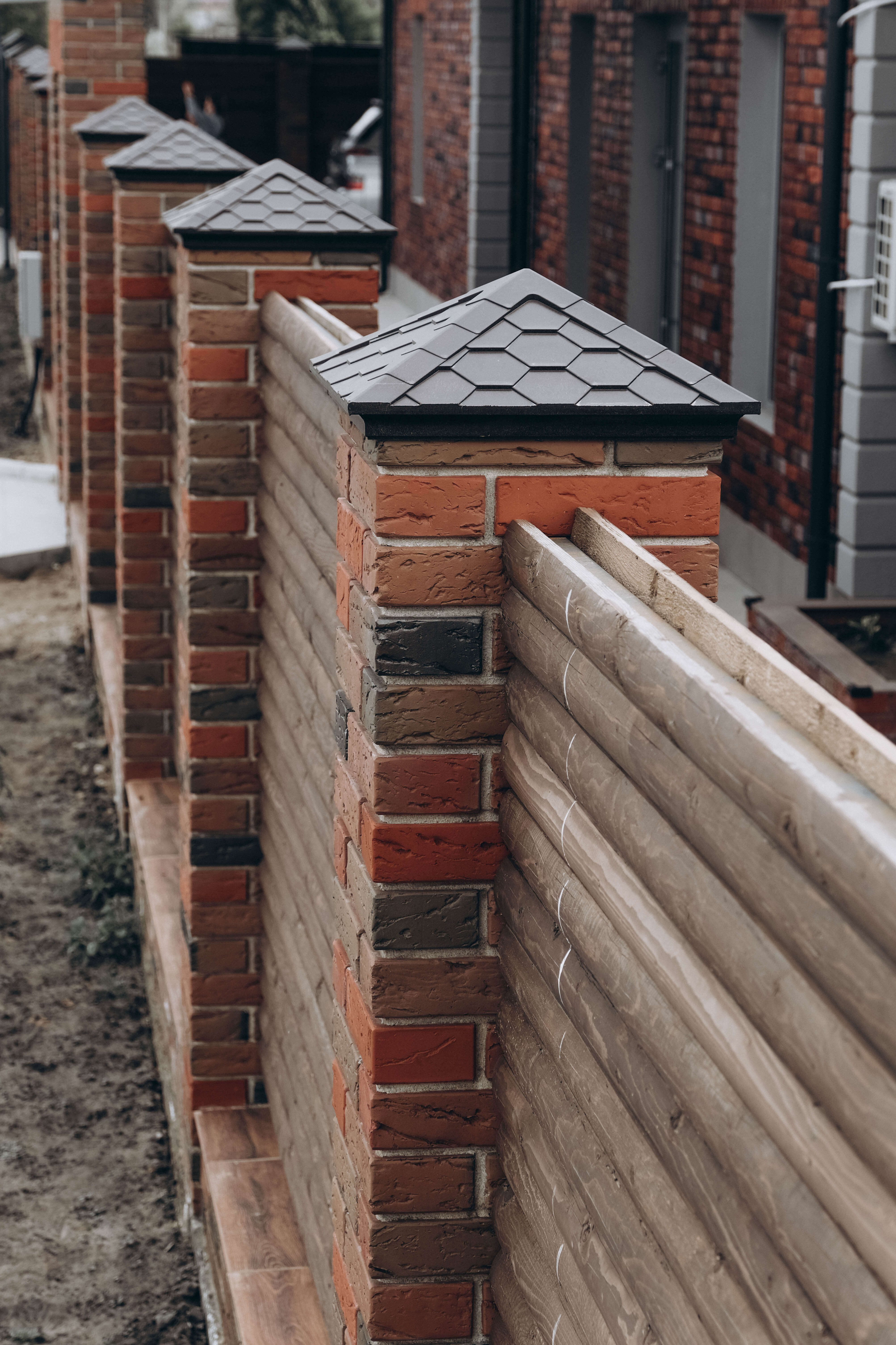 Колпак Zking Эверест Коричневый на столб 1.5х1.5 кирпича (390х390мм) в Харцызске фото