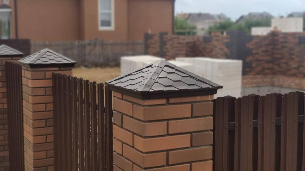 Колпак Zking Эверест Коричневый на столб 1.5х1.5 кирпича (390х390мм) в Харцызске фото